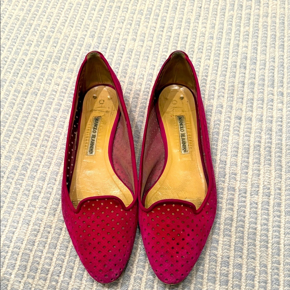 Manolo Blahnik Women's Pink Flats